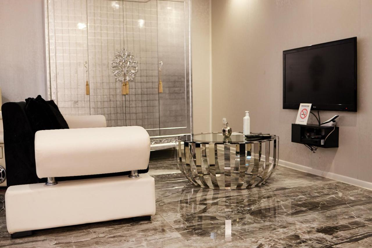 Spa Lux Apartmani Novi Sad Esterno foto