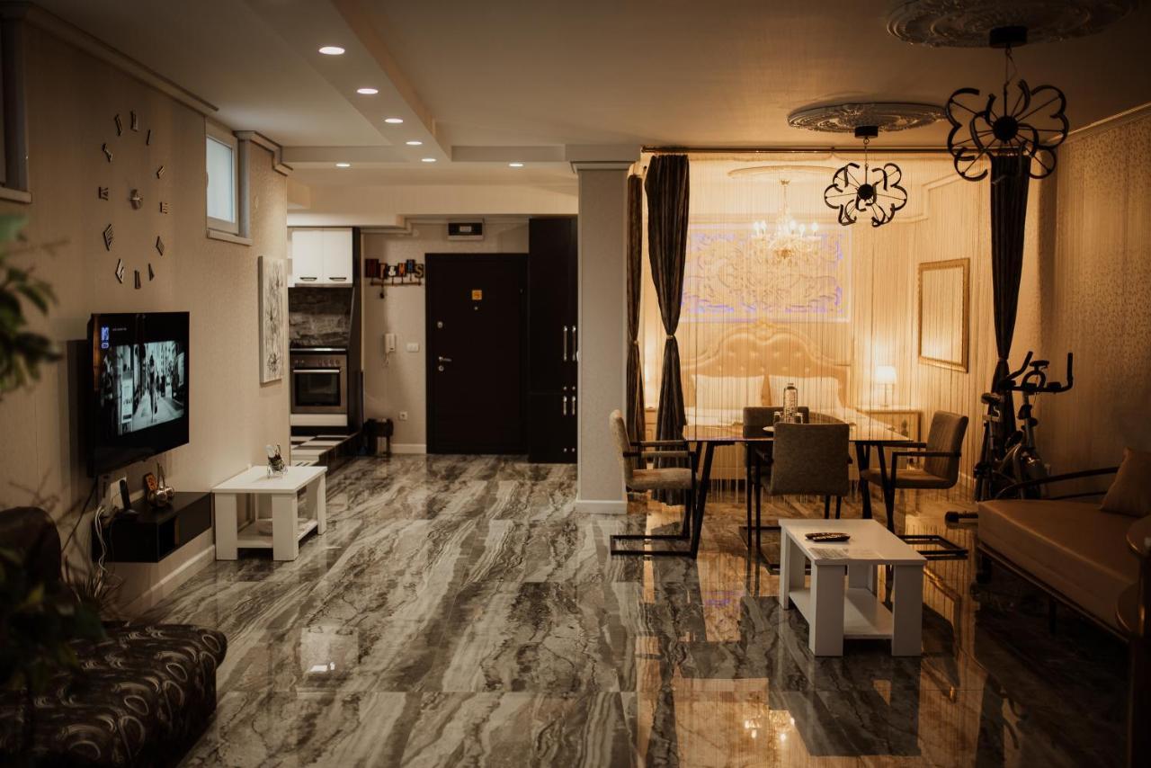 Spa Lux Apartmani Novi Sad Esterno foto
